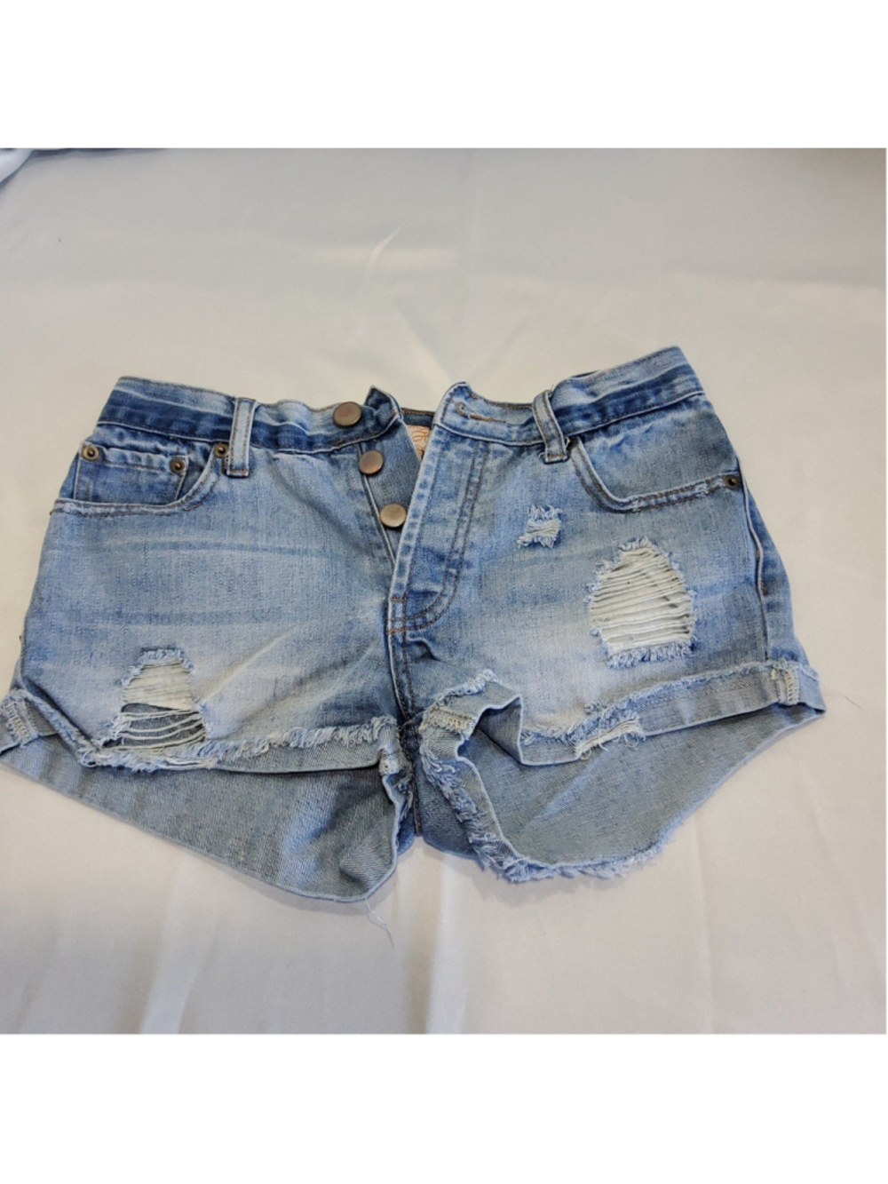 Free Heart,Size 1, Button fly, demin short shorts